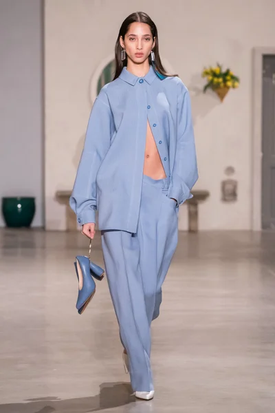 Look 29
